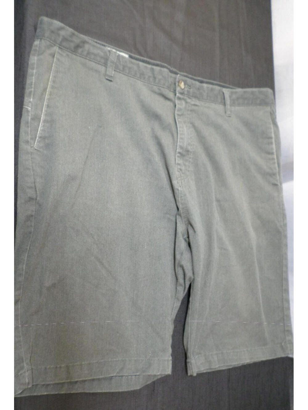 EUC CLEAN DESIGNER VOLCOM POLYESTER BLEND CASUAL HIKING WORK GRAY SHORTS SIZE 40